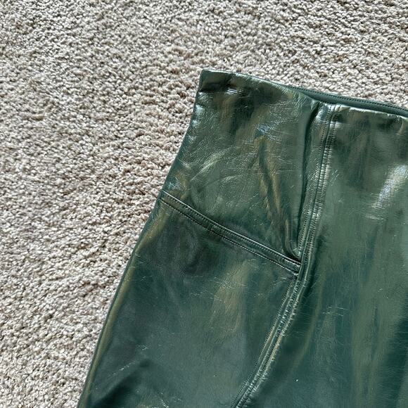 Spanx Faux Leather Patent Leggings - Picture 2 of 9